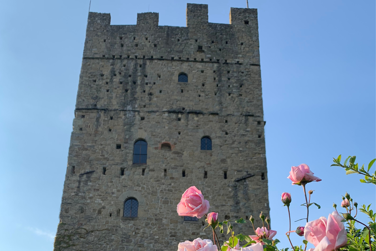 Castello di Porciano tours personalizzati in Casentino Italia 
